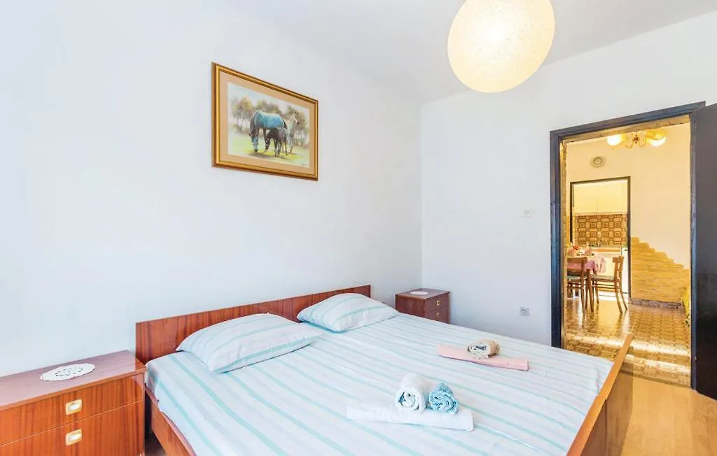 Apartment Apartman Danijela Krk Town