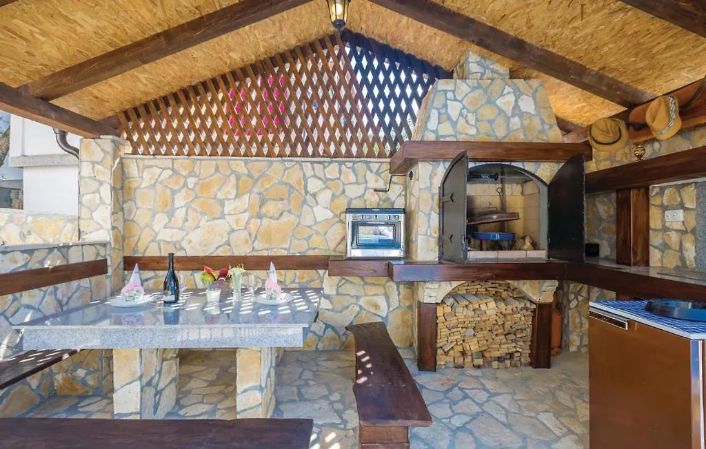 Apartman Danijela Krk Town 0*,  Croatia
